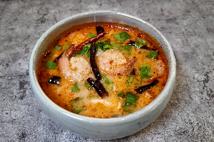 ต้มยำกุ้งน้ำข้น (TOM YAM GUNG )