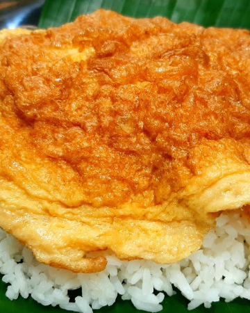 ข้าวไข่เจียว / Fry Egg With Rice