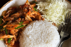 ข้าวหมูผัดกิมจิ