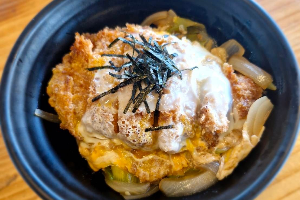 คัทซึด้ง