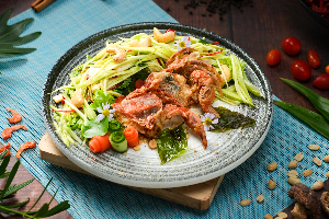 Yum Ma Muang Poo Nim