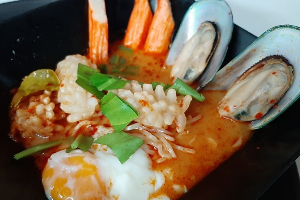 ราเมงต้มยำทะเล