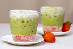 มัทฉะสตรอว์เบอรี่ Strawbery matcha