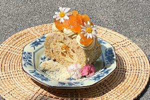 Sugar Palm Roll Cake