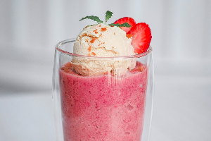 Strawberry Smoothie with Vanilla Ice-Cream