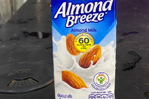 ALMOND vanilla