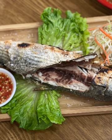 G.1 Baked Salt-Crusted Fish บอกเผา