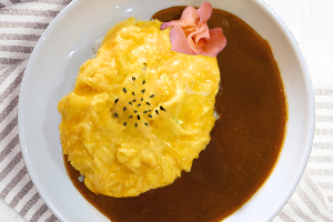 แกงกะหรี่ไข่ข้น