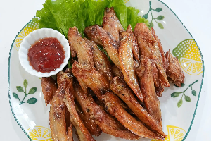 ปลายปีกไก่ย่าง