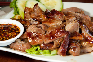 คอหมูย่าง