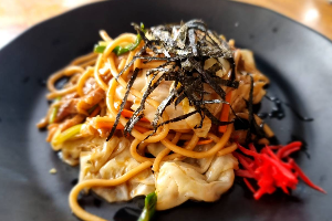 ยากิโซบะ-หมู