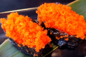ซูชิ-ไข่กุ้ง