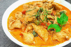 Panang Chicken Curry -พะแนงไก่