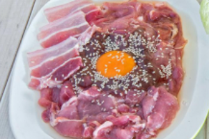 จิ้มจุม หมู