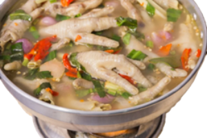 ต้มซุปเปอร์ตีนไก่ หม้อไฟ