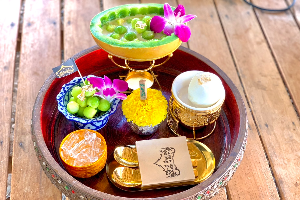 เซทแตงไทยน้ำกะทิ (Muskmelon in Coconut Milk)