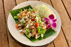 ยำวุ้นเส้นหมูสับ (Spicy Glass Noodle Salad with Minced Pork)