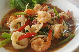 ผัดกะเพราทะเล