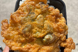 ข้าวไข่เจียวหอยนางรม