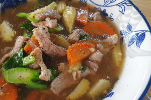 ราดหน้าหมู