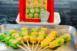 ขนมจีนท่าฉลอม