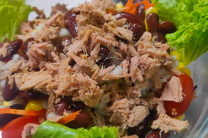 สลัดทูน่า