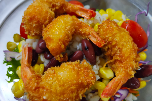 สลัดกุ้งกรอบ