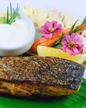 SALMON FILLET / สเต๊กแซลมอน