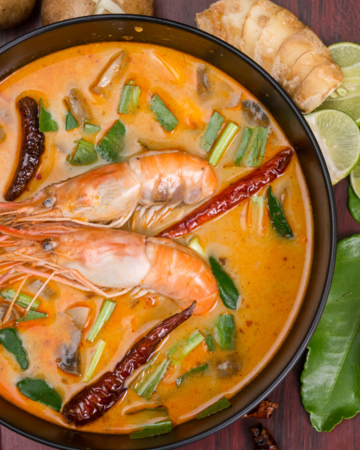 TOM YAM GOONG / ต้มยำกุ้งน้ำข้น