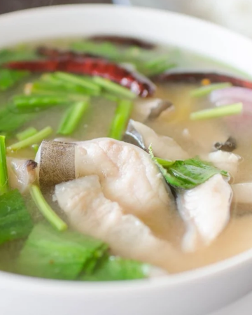TOM YAM PLA KA PONG / ต้มยำปลากะพงน้ำใส