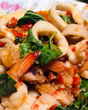 กะเพราทะเล (กับข้าว)