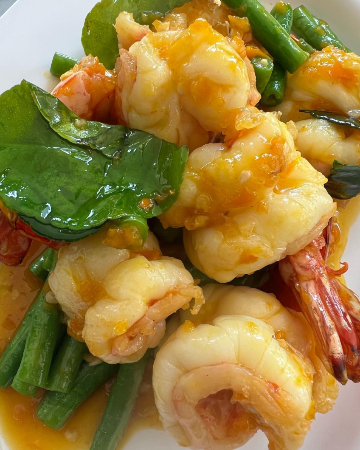 กุ้งผัดพริกเหลือง  (กับข้าว)