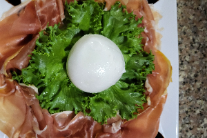 Fresh Bufala Mozzarella With Prosciutto Crudo di Parma