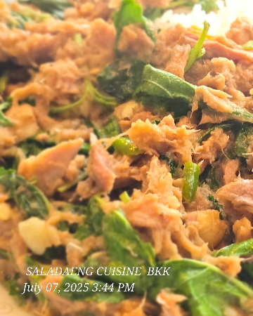 ข้าวผัดกะเพราปลาทูน่า