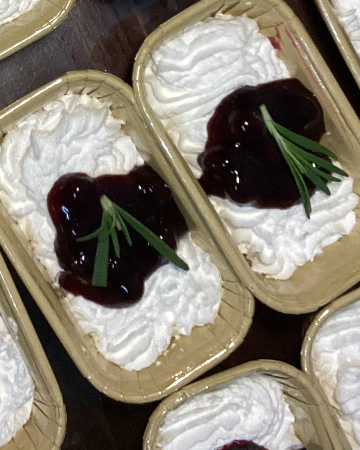 Blueberry cream pie