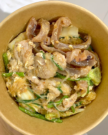 สุกี้แห้งหมูนุ่ม-หมึกกรอบ