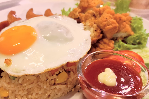 ข้าวผัดอเมริกัน
