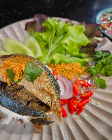 ข้าวปลาทูแกะ