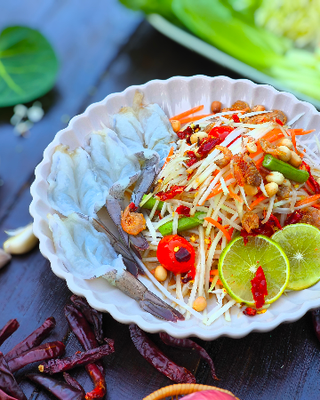 ส้มตำกุ้งสด