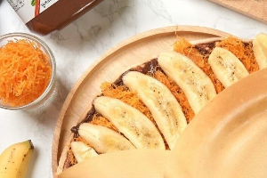 # 28 Nutella + Banana + Foi Thong
