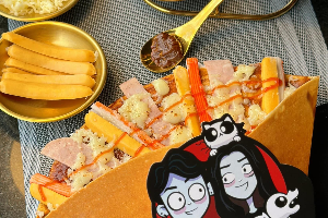 #69 Pizza + Ham + Sausage + Cheese