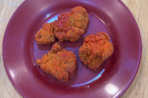 ไก่กรอบฮอตแอนด์สไปซี่ / Hot & Spicy Crispy Chicken