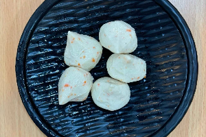 คริสตันไส้ไข่เค็ม