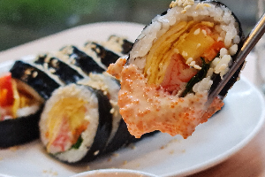 ปูอัดคิมบับ   🔸   게맛살김밥   🔸   crab sticks Kimbap