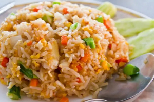 Fried rice - Gebratener Reis - ข้าวผัด