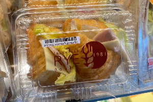 แซนวิชครัวซองต์แฮมชีส