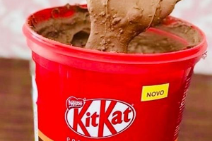 #38 Kit Kat + Peanut Butter + Koko Krunch