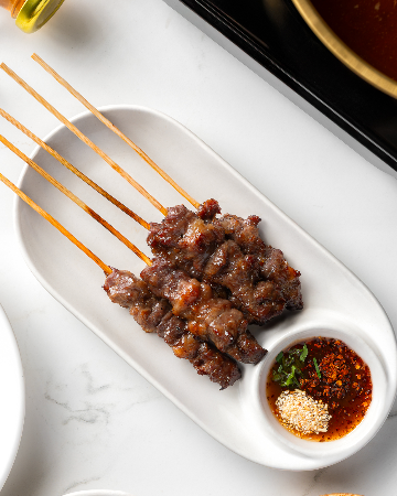 ยืนย่าง