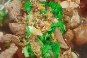 0104 เกาเหลาหมูตุ๋น หมูนุ่ม