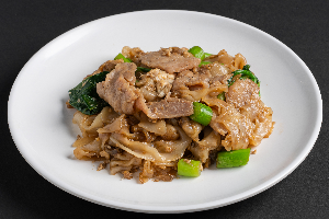 S10 ผัดซีอิ๊วหมูหมัก